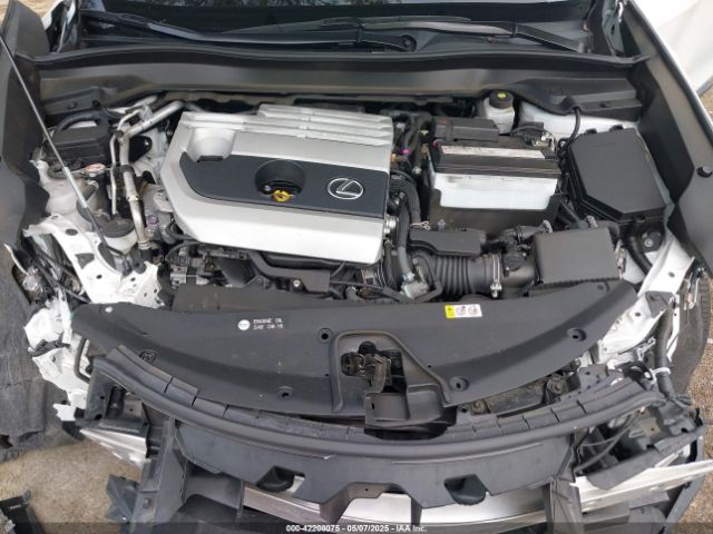 JTHX3JBHXM2037760 Lexus UX 200