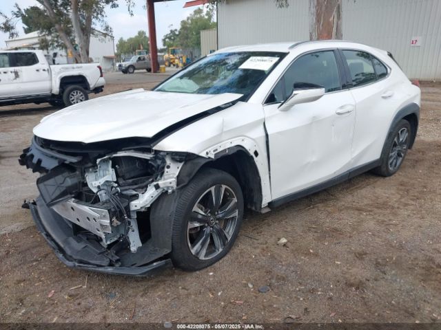 JTHX3JBHXM2037760 Lexus UX 200