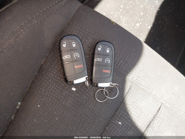 1C3CCCABXFN555396 Chrysler 200 Limited