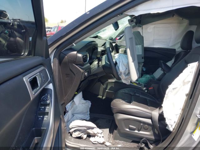 2024 FORD EXPLORER 1FMSK7DH7RGA54617 Photo 4