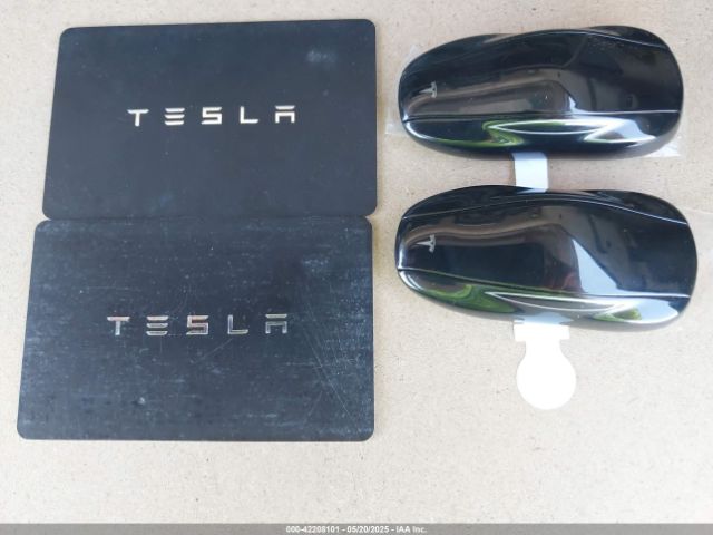 5YJSA1E61NF471785 Tesla MODEL S
