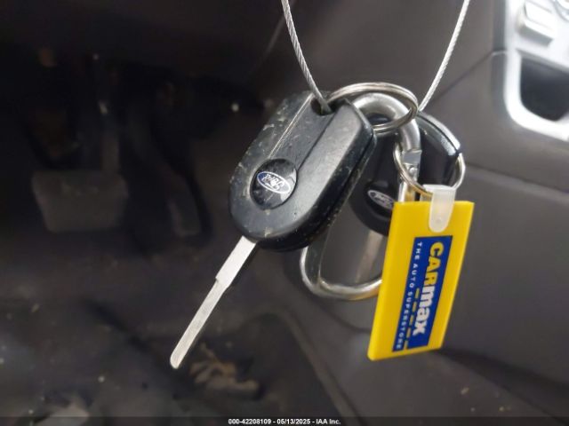 3FADP4BJ8JM119090 Ford FIESTA SE
