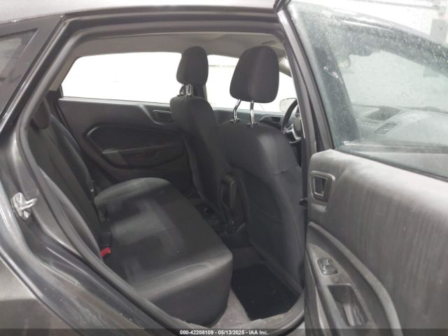3FADP4BJ8JM119090 Ford FIESTA SE