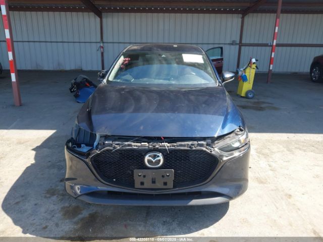 JM1BPBKL3M1402652 Mazda Mazda3 Hatchback Select