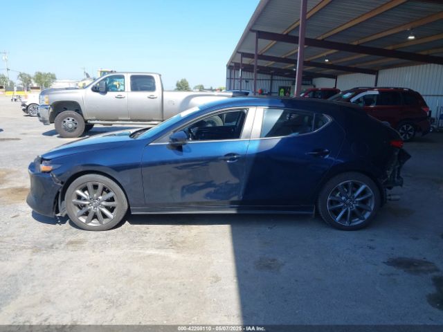 JM1BPBKL3M1402652 Mazda Mazda3 Hatchback Select