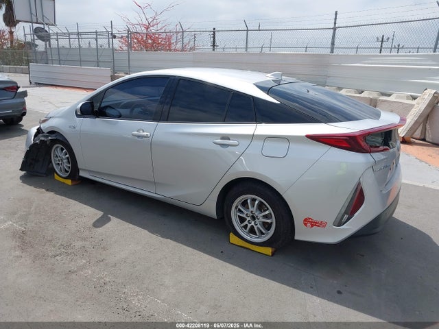 JTDKARFPXH3053894 Toyota Prius Prime Premium