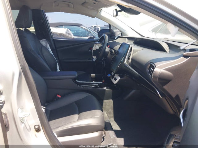 JTDKARFPXH3053894 Toyota Prius Prime Premium