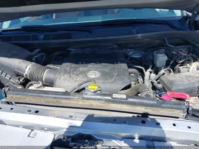 5TFGY5F13FX182667 Toyota Tundra 1794 5.7l V8