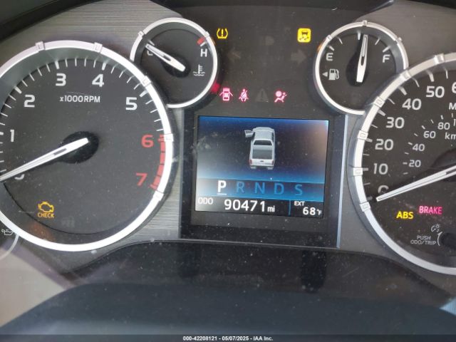 5TFGY5F13FX182667 Toyota Tundra 1794 5.7l V8