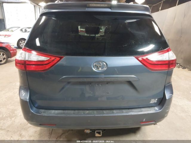 5TDDK3DC3FS100407 Toyota Sienna Xle 7 Passenger