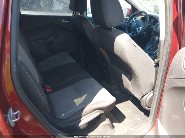 1FMCU0GX9EUA19064 Ford ESCAPE SE
