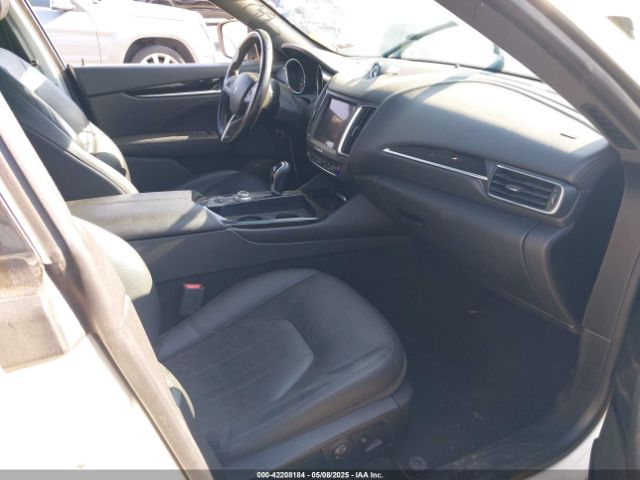 ZN661XUA5JX302474 Maserati Levante