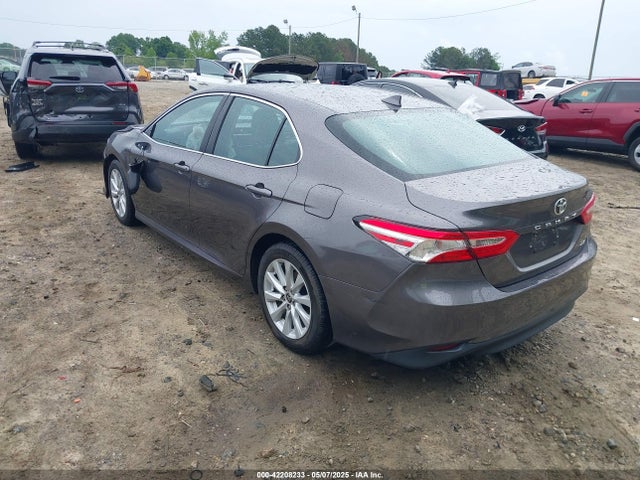 Toyota CAMRY LE 2020 4T1C11AK5LU368053 Image 3