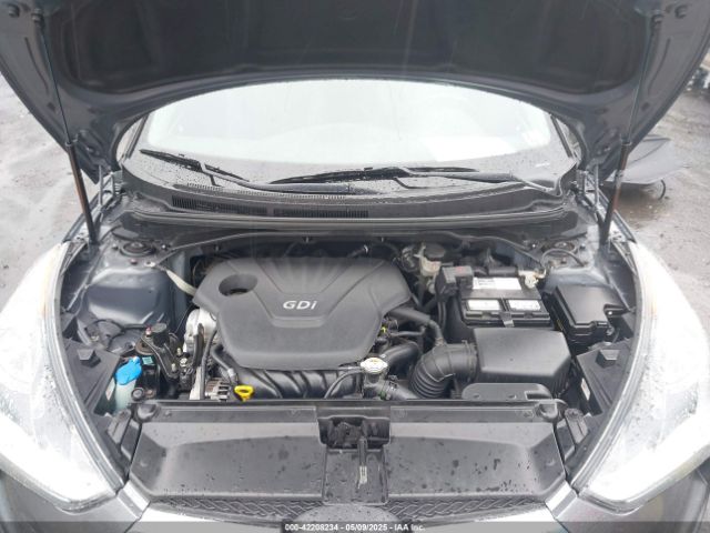 KMHTC6AD6EU184414 Hyundai Veloster Base W/black