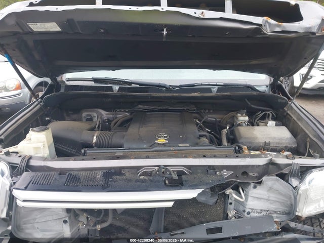 5TFBY5F12FX448058 Toyota Tundra Limited 5.7l V8