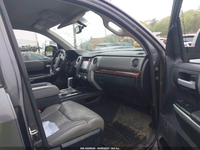 5TFBY5F12FX448058 Toyota Tundra Limited 5.7l V8