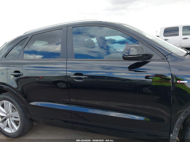 WA1BCCFS8JR006212 Audi Q3 2.0t Premium/2.0t Sport Premium