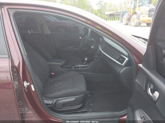 5XXGT4L35LG393628 KIA Optima Lx