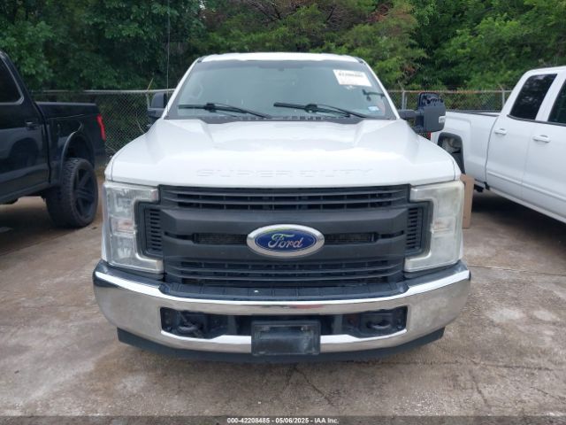 1FT7W3AT4HED72446 Ford F-350 Xl