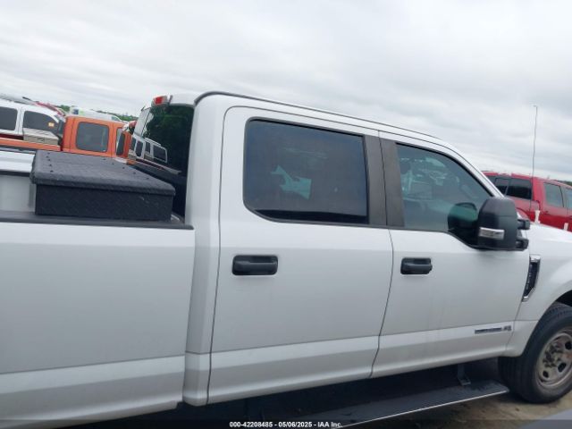 1FT7W3AT4HED72446 Ford F-350 Xl