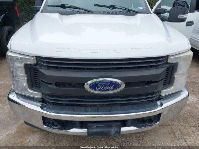1FT7W3AT4HED72446 Ford F-350 Xl
