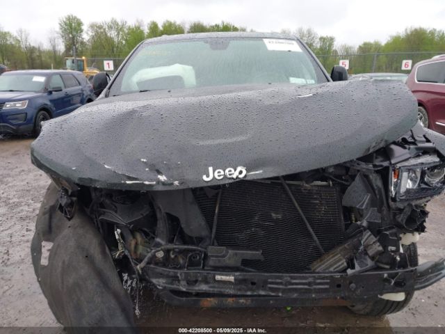 1C4RJFAG6GC303862 Jeep Grand Cherokee Laredo