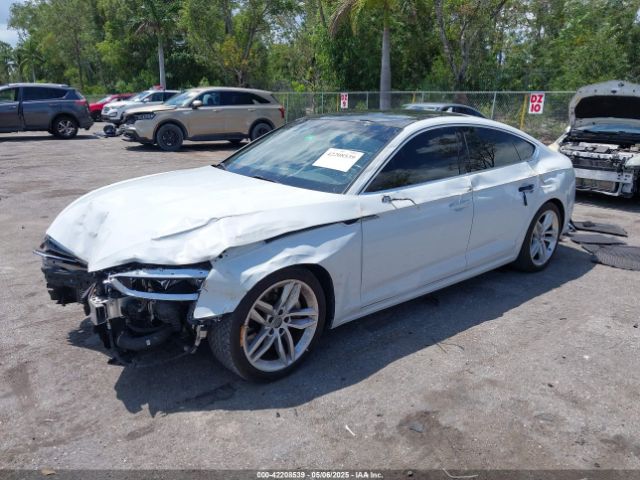 WAUANCF56KA080411 Audi A5 45 Premium