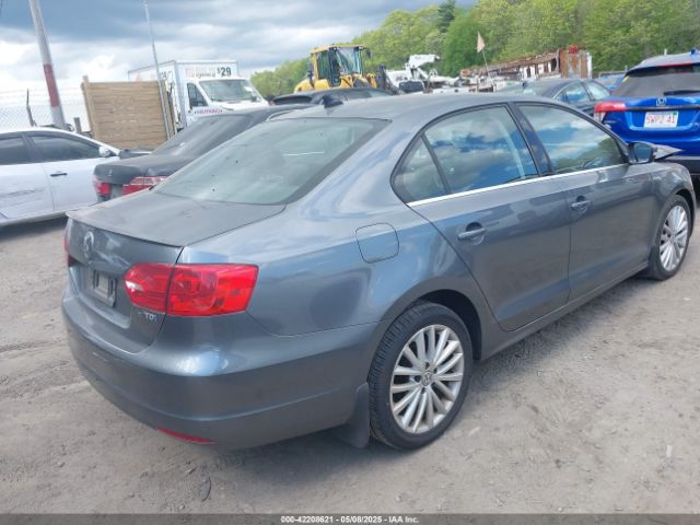 3VWLL7AJ3EM445368 Volkswagen Jetta 2.0l Tdi
