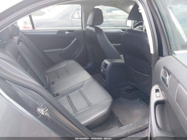 3VWLL7AJ3EM445368 Volkswagen Jetta 2.0l Tdi