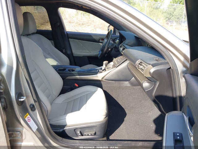 Lexus IS 250 2015 JTHCF1D2XF5029660 Image 5