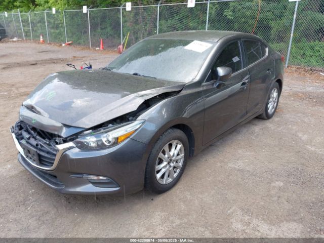 2018 MAZDA MAZDA3 3MZBN1U72JM173912 Photo 1
