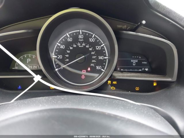 2018 MAZDA MAZDA3 3MZBN1U72JM173912 Photo 6