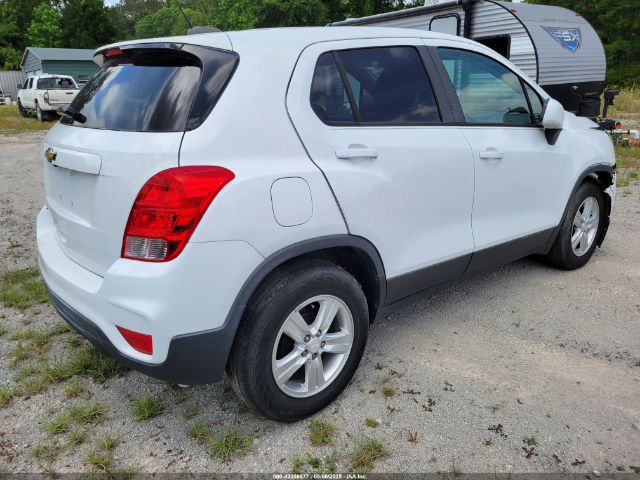 3GNCJKSB7KL311989 Chevrolet TRAX LS