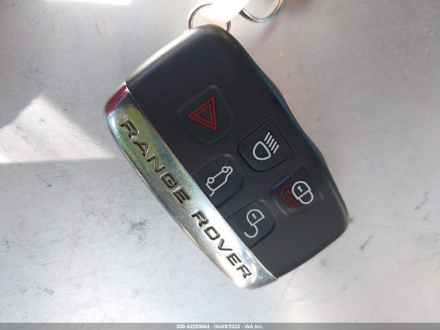 SALYL2RV1JA758115 Land Rover Range Rover Velar P380 Se R-dynamic