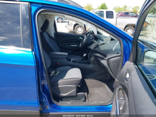 1FMCU0GD7JUB40630 Ford ESCAPE SE