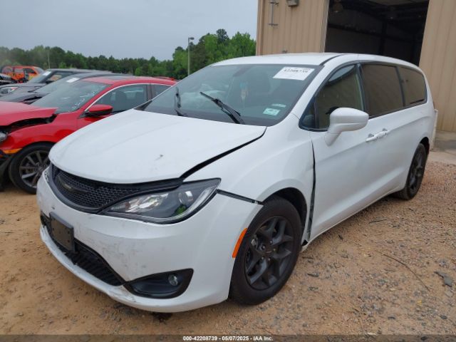 2018 CHRYSLER PACIFICA 2C4RC1FG5JR287268 Photo 1