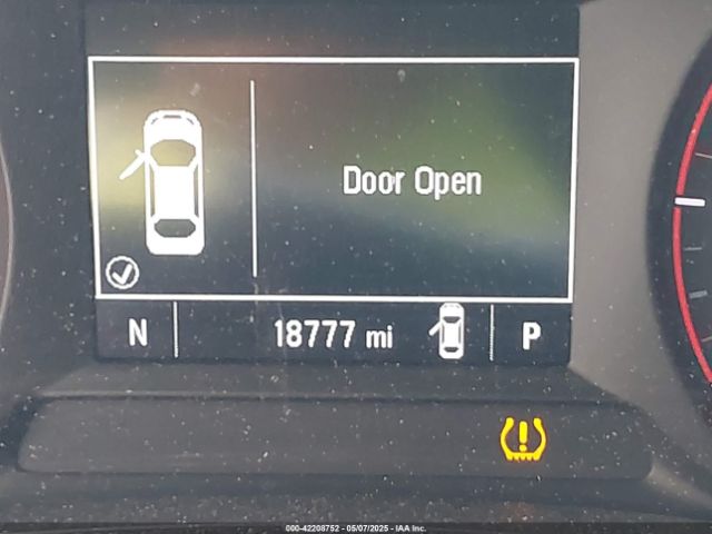 KL77LGE23RC099236 Chevrolet Trax Fwd 1rs