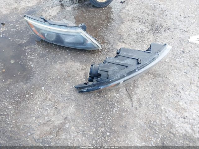 5XXGM4A70FG405580 KIA Optima Lx