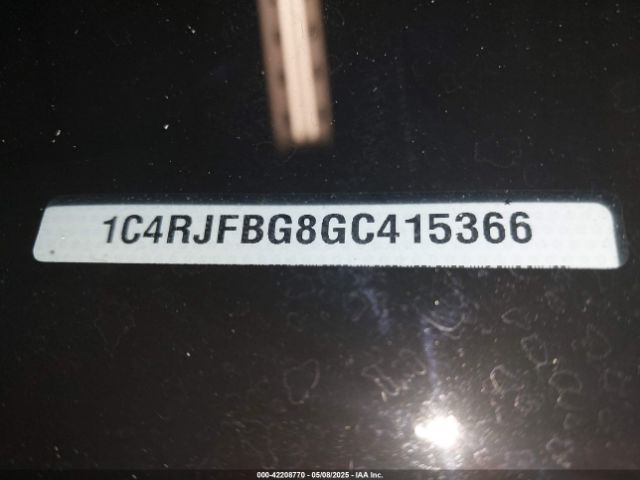 1C4RJFBG8GC415366 Jeep Grand Cherokee Limited