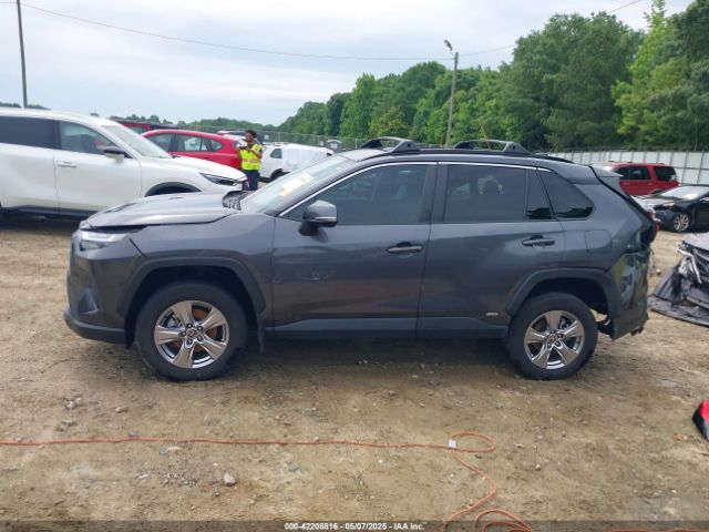 2T3RWRFV7NW136187 Toyota Rav4 Hybrid Xle