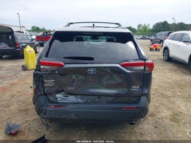 2T3RWRFV7NW136187 Toyota Rav4 Hybrid Xle