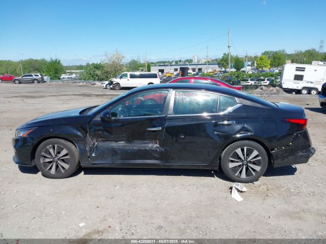 1N4BL4DV2MN353075 Nissan Altima Sv Fwd