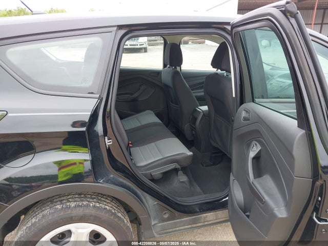 1FMCU0F77HUA98904 Ford ESCAPE S