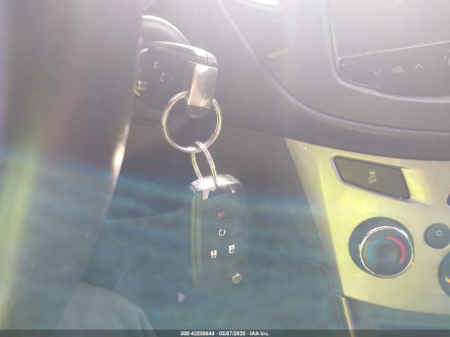 3GNCJLSB3GL227097 Chevrolet Trax Lt