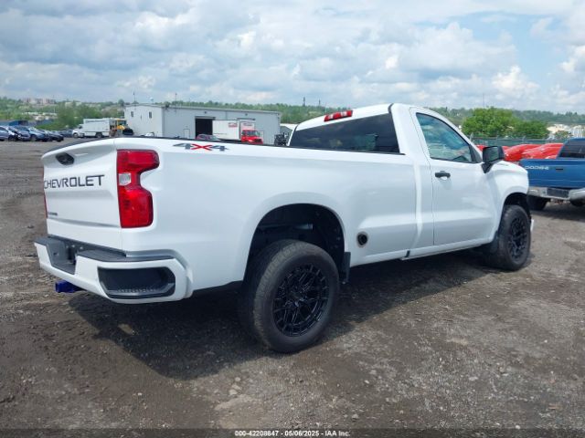 2024 CHEVROLET SILVERADO 1500 3GCNDAED3RG269761 Photo 3