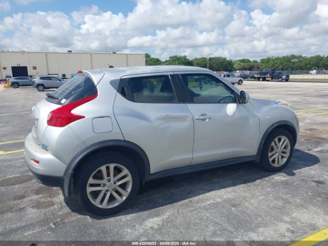 JN8AF5MR5ET351215 Nissan JUKE S