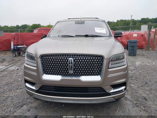 5LMJJ2LT5JEL12492 Lincoln Navigator Reserve
