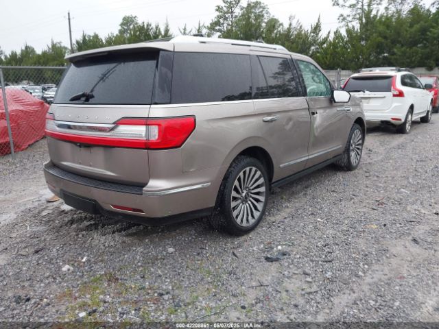 2018 LINCOLN NAVIGATOR 5LMJJ2LT5JEL12492 Photo 3