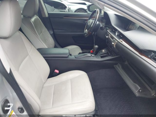 JTHBK1GG1E2137082 Lexus ES 350