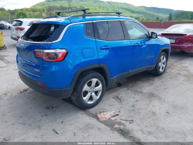 3C4NJDBB0JT142314 Jeep Compass Latitude 4x4